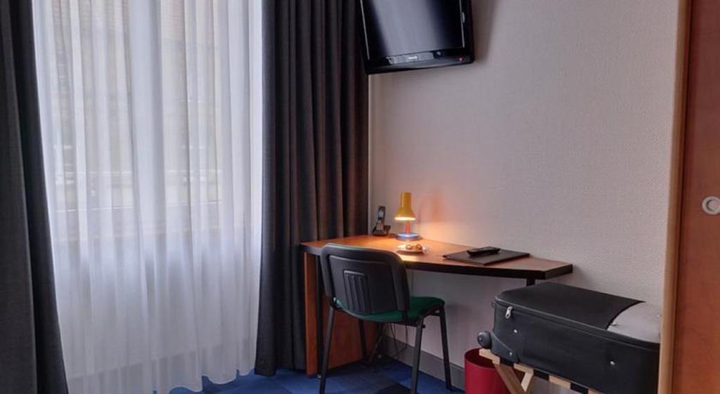 Logis Hotel De Paris Saint-Avold Eksteriør bilde